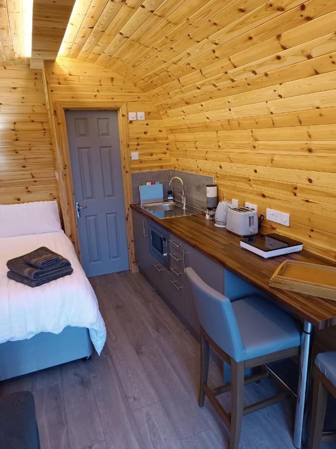 Aurora Skye Hotel Breakish ภายนอก รูปภาพ