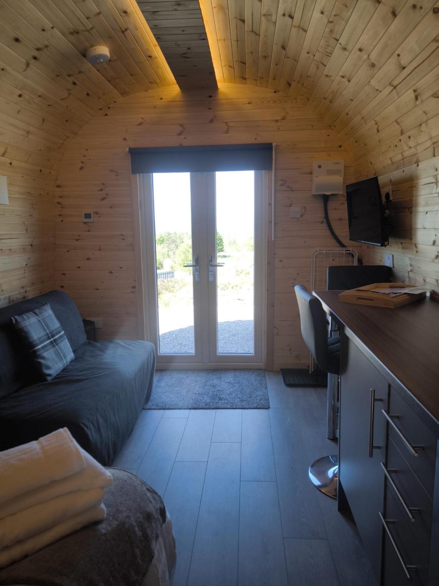 Aurora Skye Hotel Breakish ภายนอก รูปภาพ